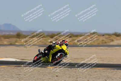 media/Mar-21-2025-CVMA Friday Practice (Fri) [[30cd4fe323]]/4-Racer 3/Session 6 (Turn 15)/